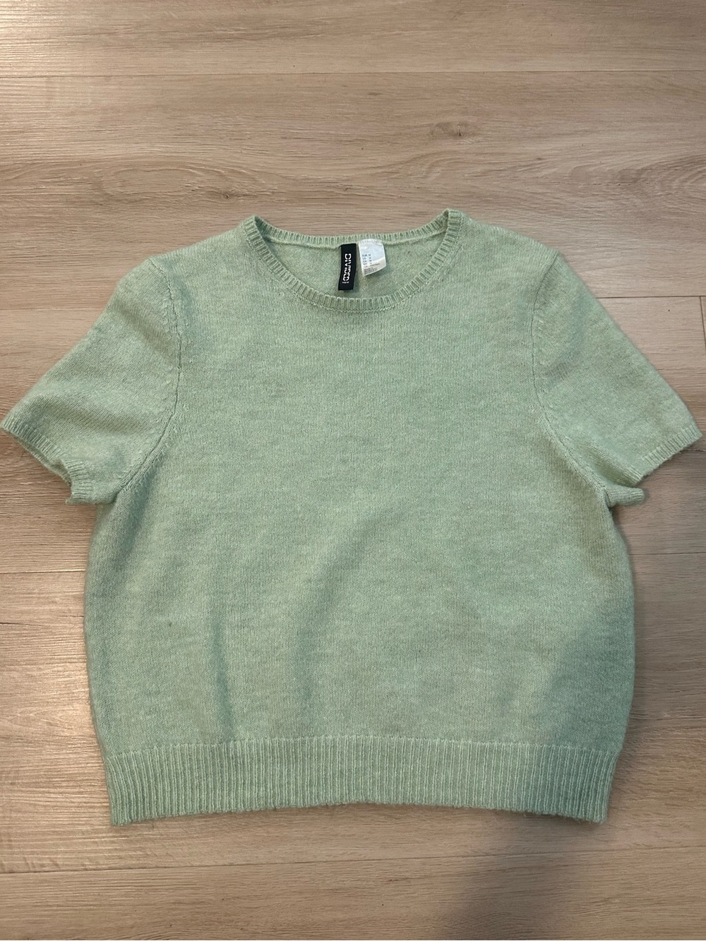 Light green sweater top